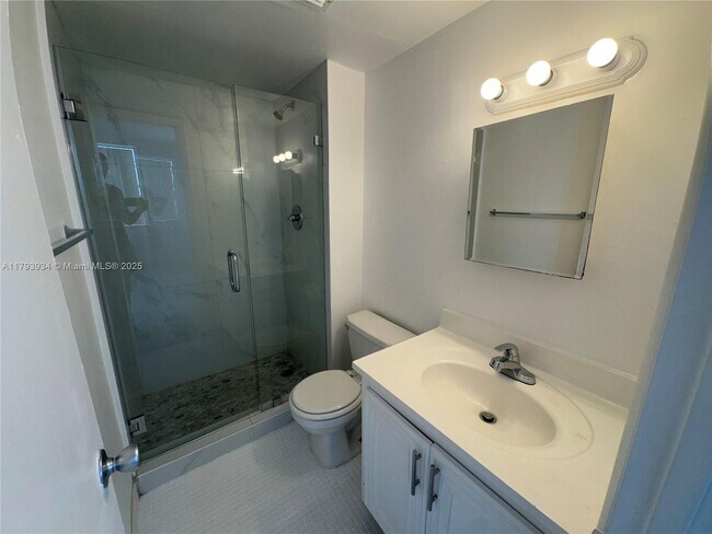 Building Photo - 488 NW 165th St