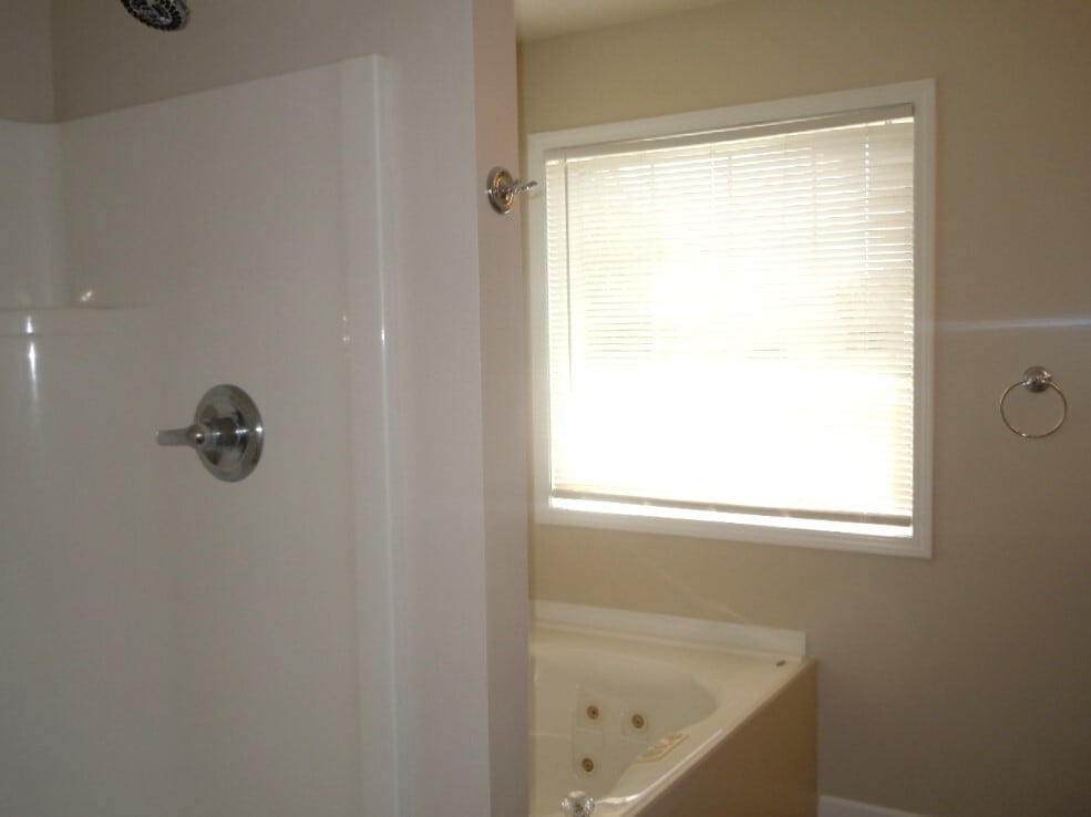 Building Photo - 100 Angel Oak Ct
