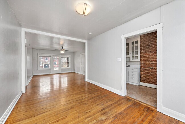 Building Photo - WALLACE