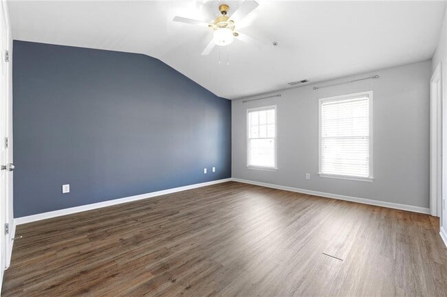 Building Photo - 1709 Caswell Pkwy