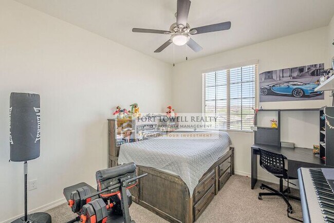 Building Photo - COMING SOON! Modern 4 Bedroom Home in Gate...