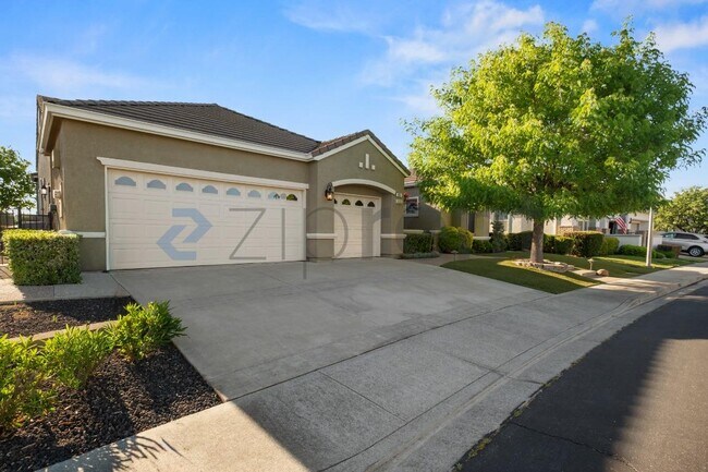 Building Photo - 316 Burr Knot Way