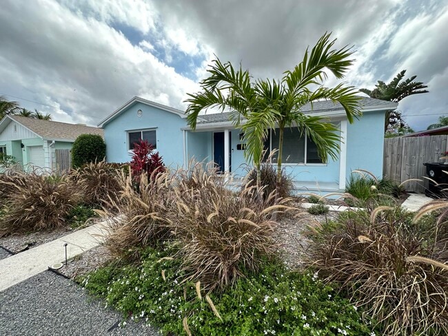 Primary Photo - 1305 N J Terrace