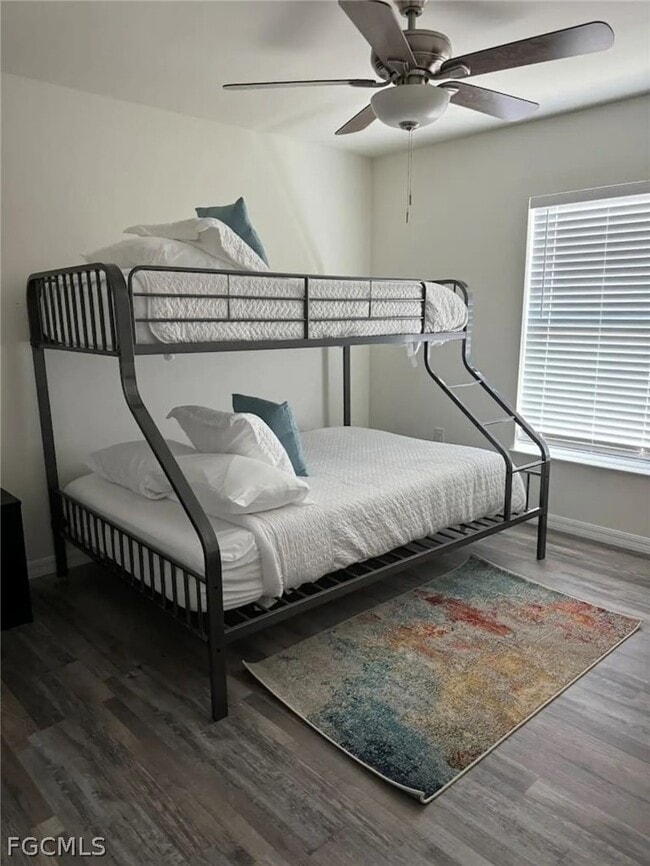 Building Photo - 1618 NW 5th Pl