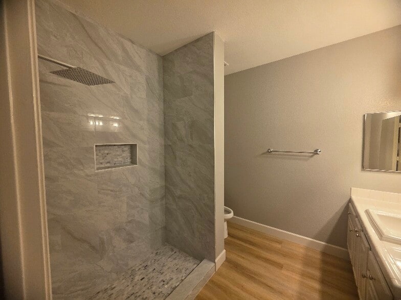 Building Photo - 5250 S Rainbow Blvd