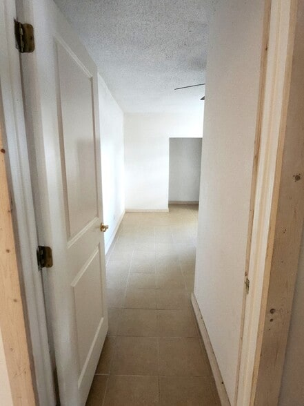 Building Photo - 3103 Avenue H