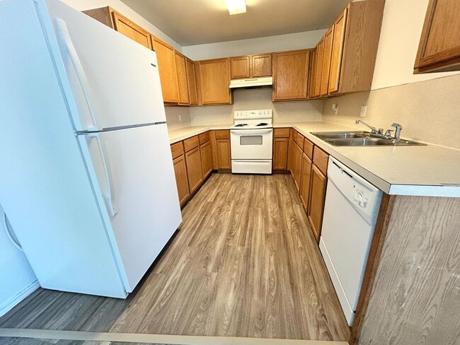 Building Photo - 1112 82nd St