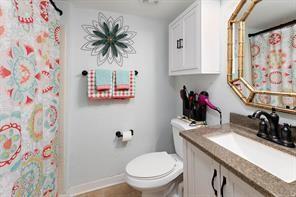 Building Photo - 209 Walmar Grove