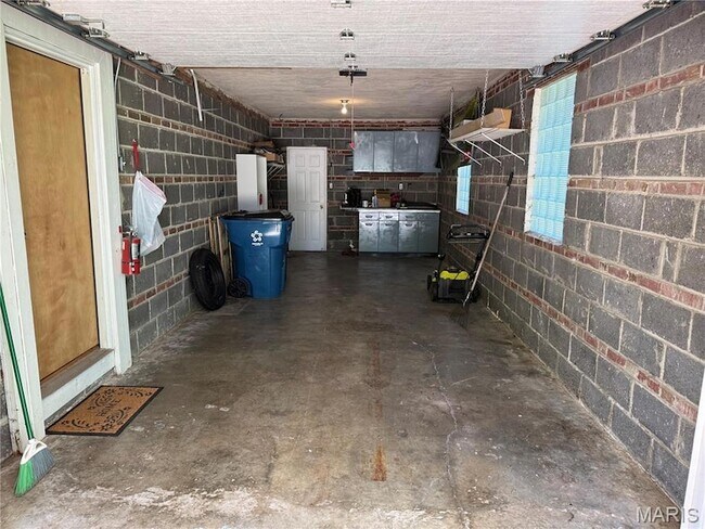 Building Photo - 6321 Monterey Dr