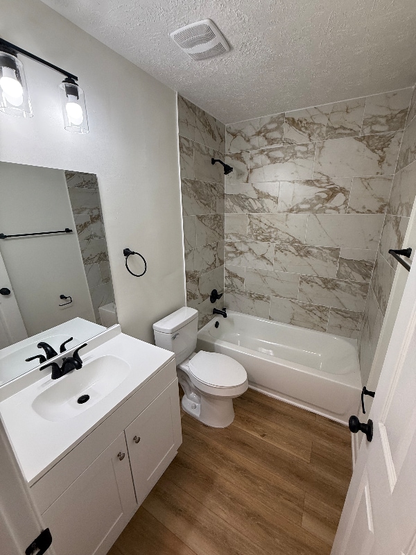 Building Photo - 1675 Winthrop St