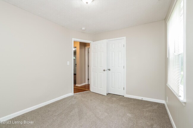 Building Photo - 3613 Penway Ave