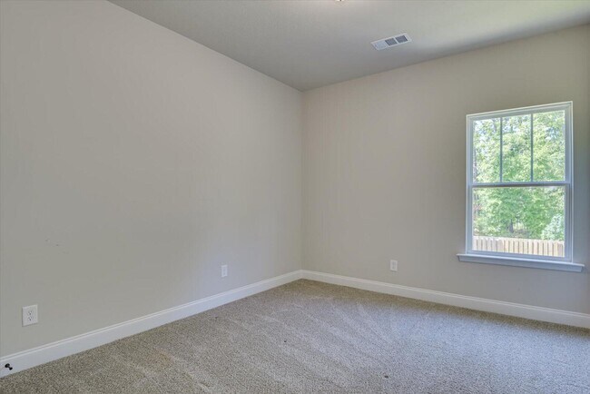 Building Photo - 1232 Gregory Landing Dr