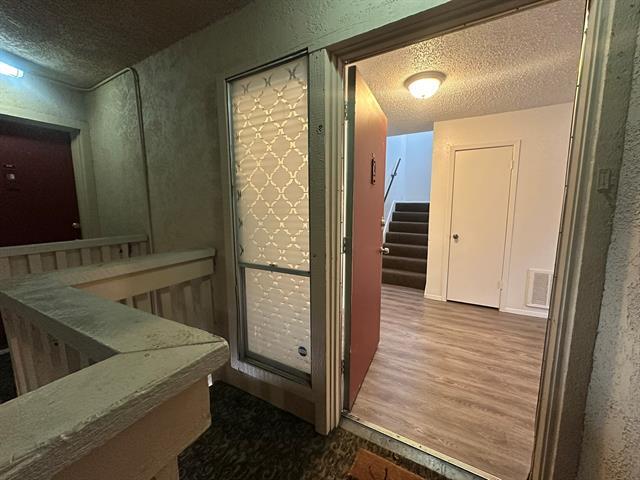 Building Photo - 4044 Buena Vista St