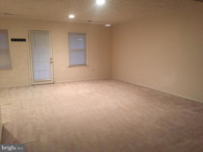 Building Photo - 7540 Coddle Harbor Ln
