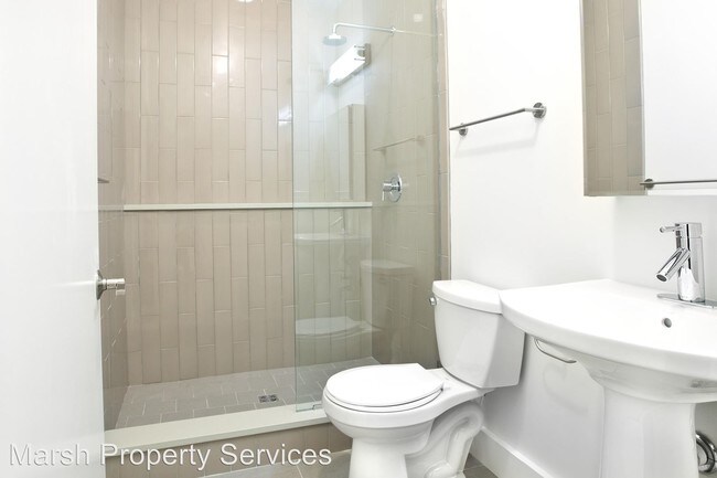 Building Photo - 219 W Broughton St