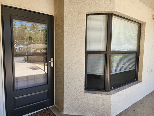 Building Photo - 1320 Pasadena Ave S