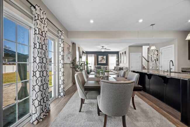 Building Photo - Charming two-story, 4-bedroom, 3-bathroom home.