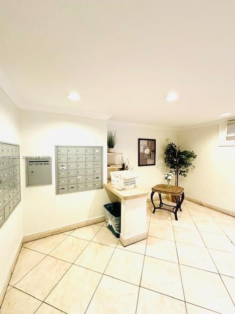 Building Photo - 500 NE 14th Ave