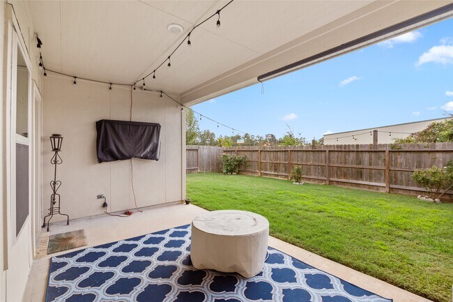 Building Photo - 15323 Westland Gate Dr