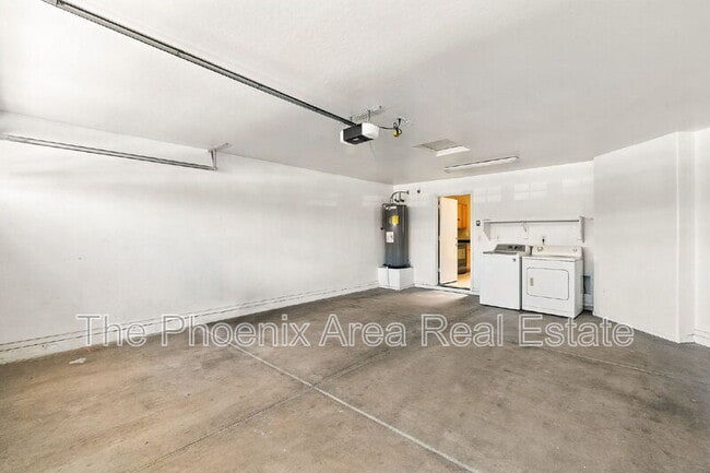 Building Photo - 16719 S 23rd St