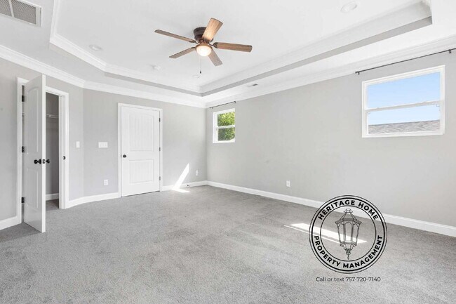 Building Photo - Charming 3-Bed Haven with 2.5 Baths in the Heart of Hampton!