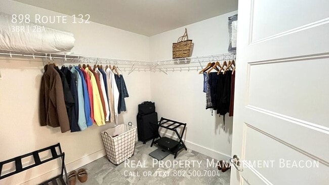 Building Photo - Furnished Thetford VT Luxury Home for Rent...