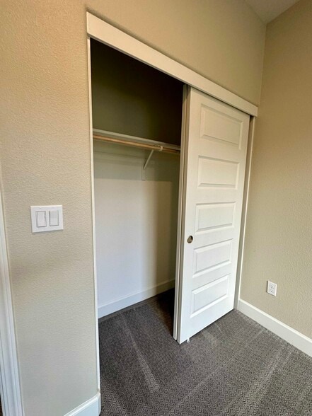 Building Photo - 29800 Mission Blvd