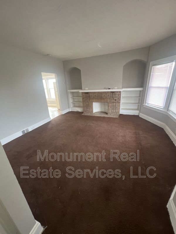 Building Photo - 11717 Gay Ave