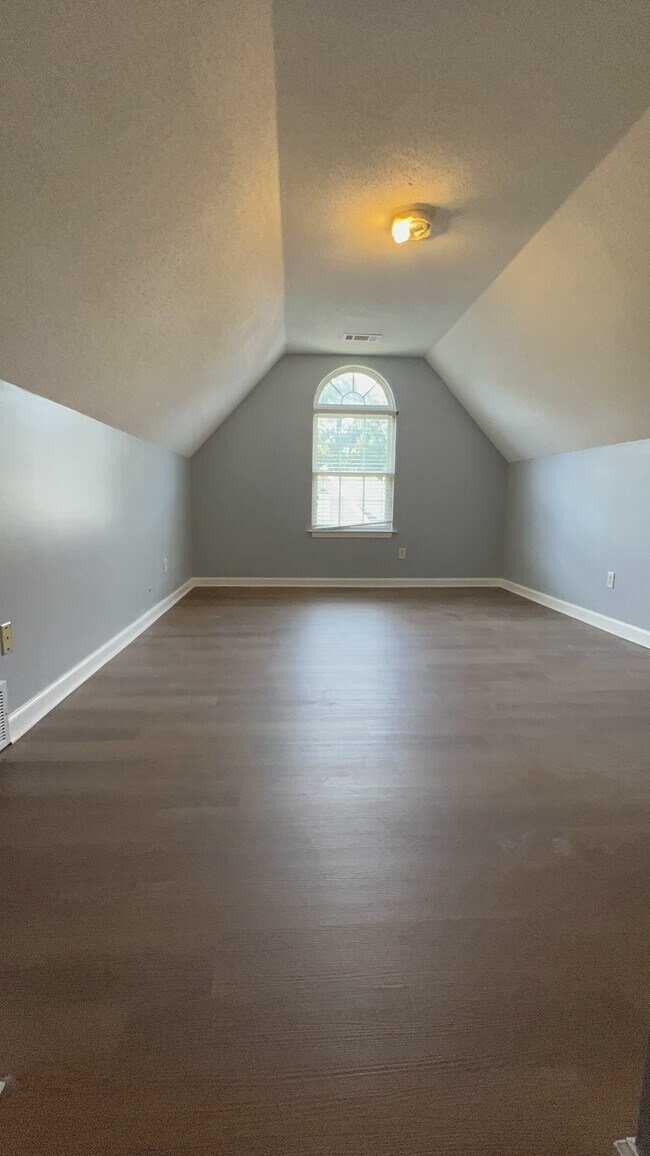 Building Photo - 9241 Speerberry Ln
