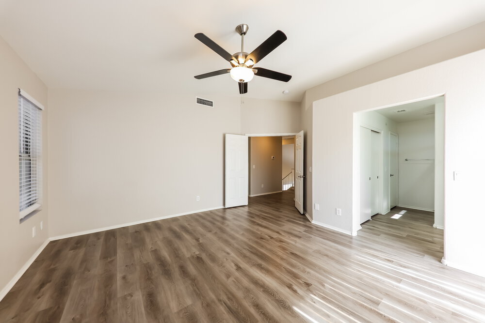 Building Photo - 5203 W Kristal Way