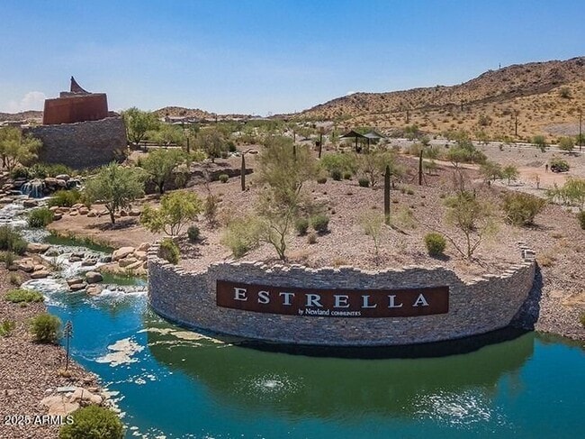 Building Photo - 18564 W Sweet Acacia Dr