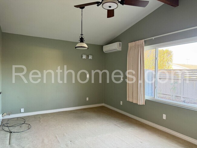 Building Photo - 4227 Mt Herbert Ave