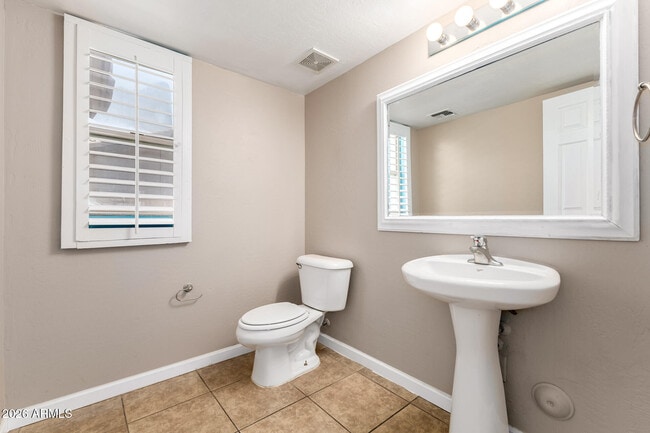 Building Photo - 1776 S 156th Ln