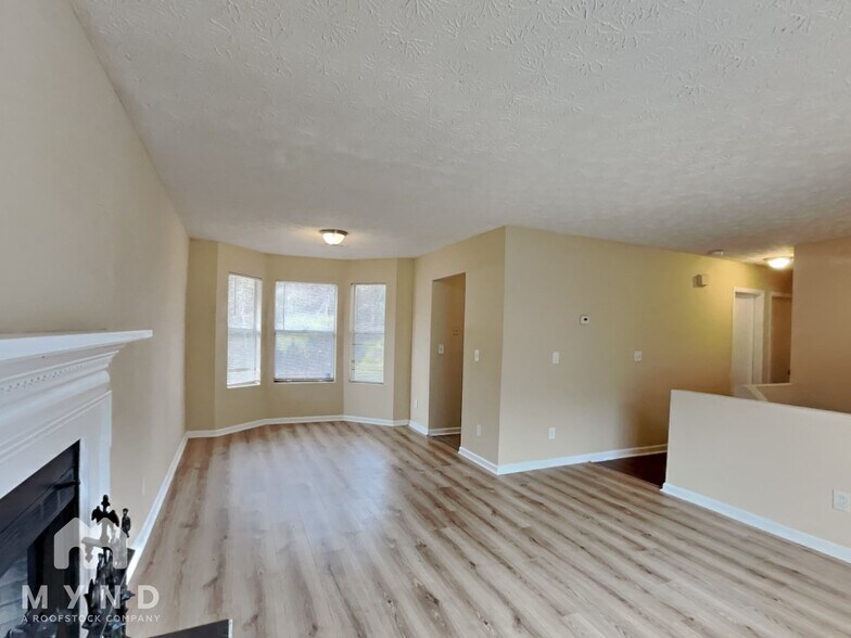 Building Photo - 1626 Sugar Downs Ct SE