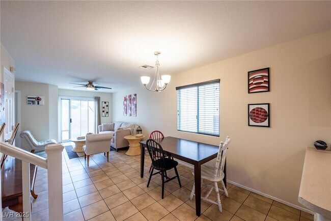 Building Photo - 5283 Broadlake Ln