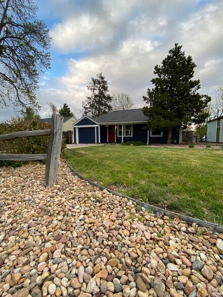 Building Photo - 4970 Clay St