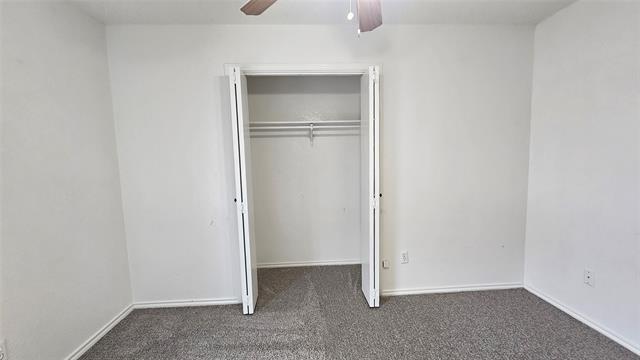 Building Photo - 3028 N Bell Ave