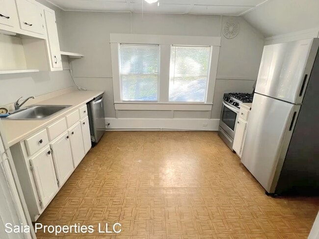 Building Photo - Kenan Street