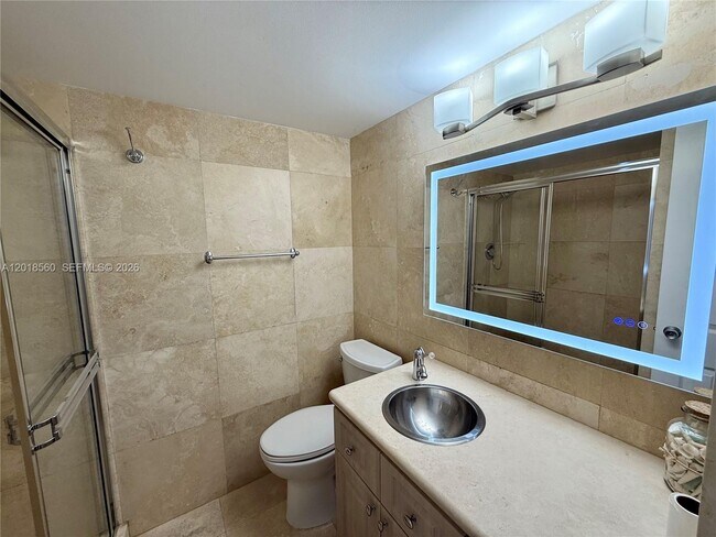 Building Photo - 5151 Collins Ave