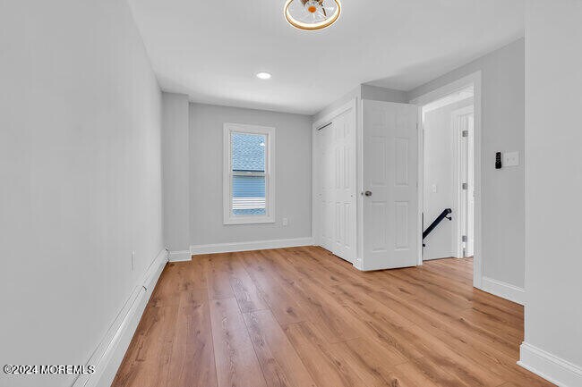 Building Photo - 30 Cedar St