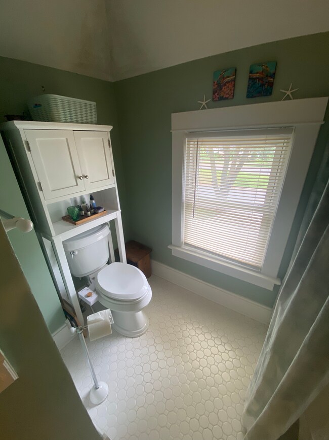 Building Photo - 1508 N Broad St