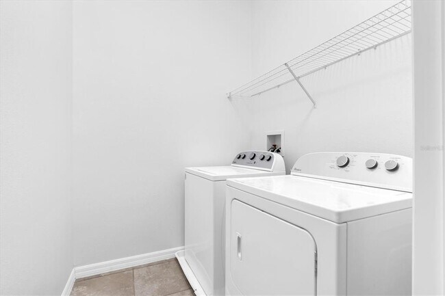 Building Photo - 4057 71st Terrace N