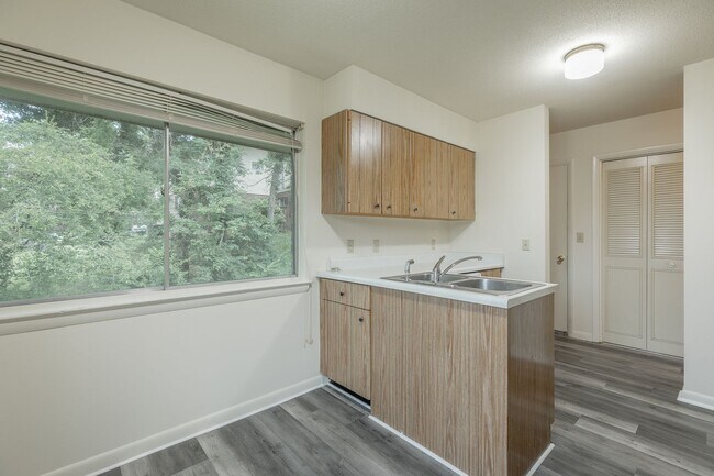 Building Photo - 3408 Gail Dr