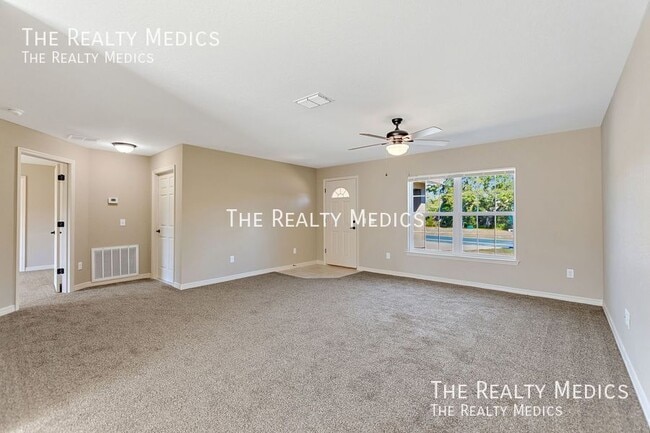 Building Photo - 83 Guava Pass