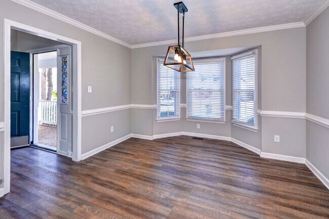 Building Photo - Lovely Home in Seaford