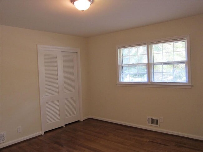 Building Photo - 1740 Samaria Trail