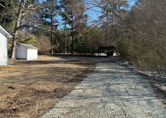 Building Photo - Two bedroom, 1 bath house in Graham-Coming Soon