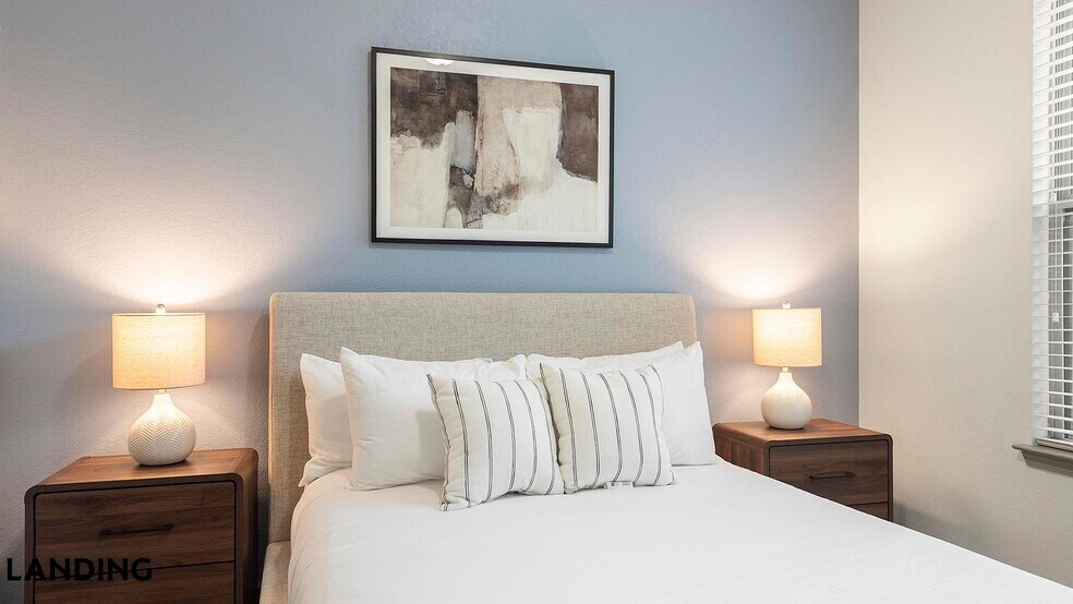 Building Photo - 10051 Perimeter Station Dr