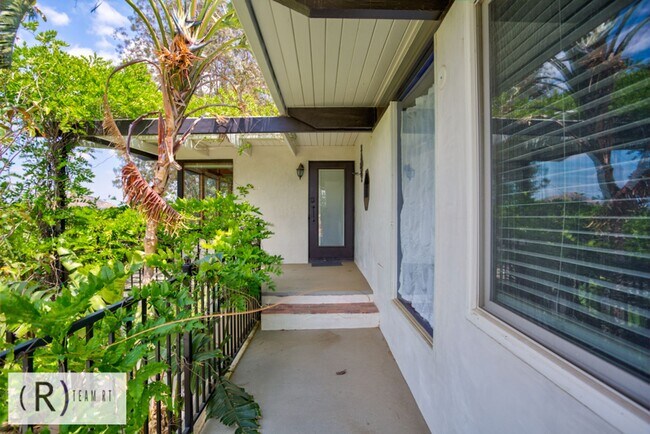 Building Photo - An Oasis of Calm In the Center of Riverside, CA