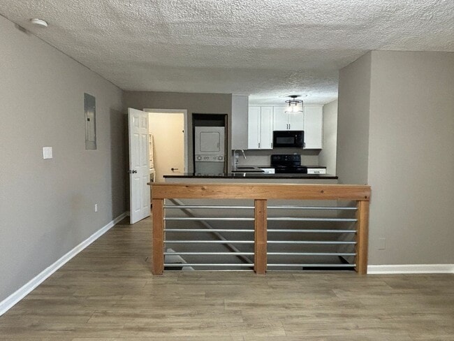 Building Photo - 1338-40 Barth